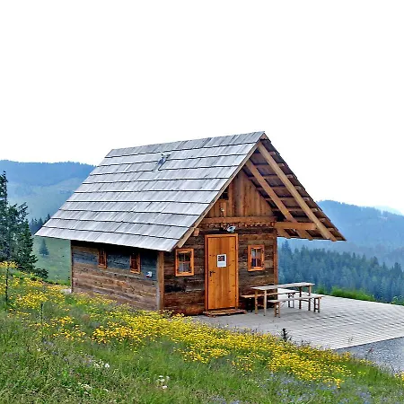 Chalet Boxenstopp Motorsportfans *